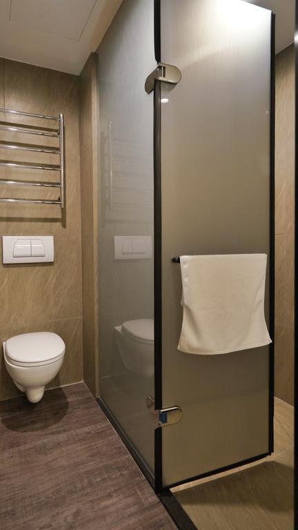 Hanting Premium Hotel Shanghai South Xizang Road Zewnętrze zdjęcie