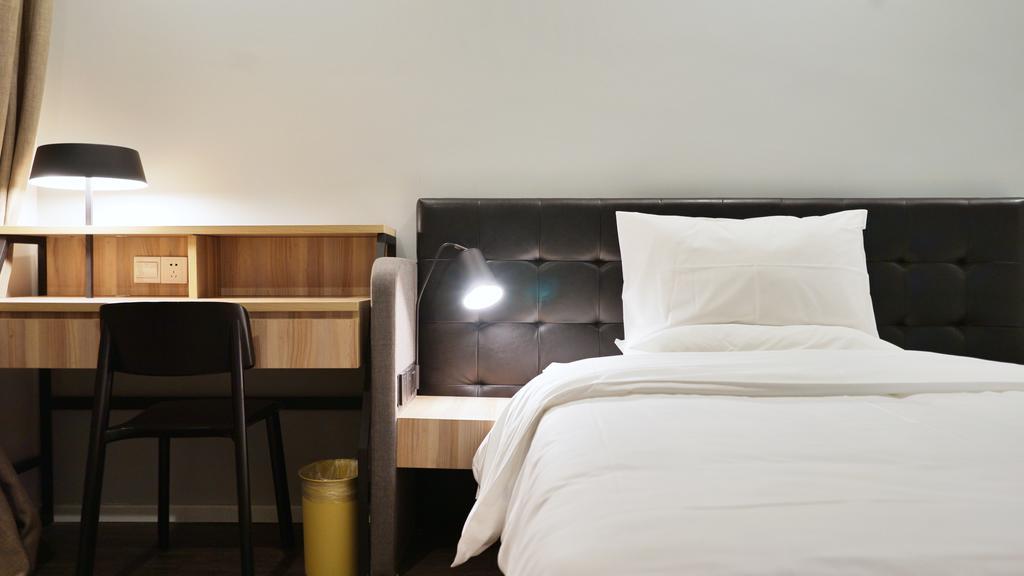 Hanting Premium Hotel Shanghai South Xizang Road Zewnętrze zdjęcie